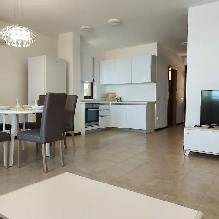 公寓 Sozopolis Two Bedroom 索佐波尔